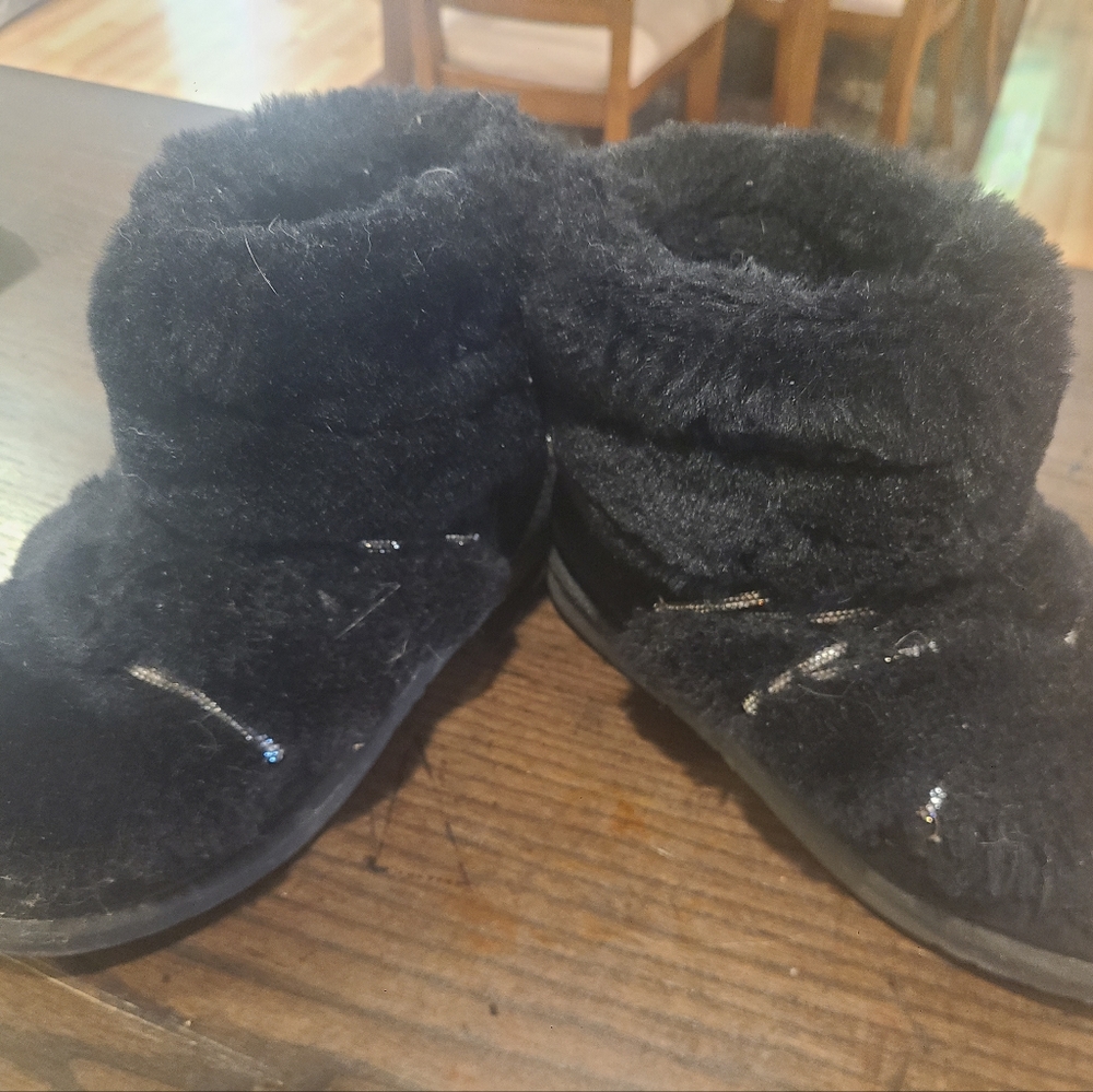 Furry black boots